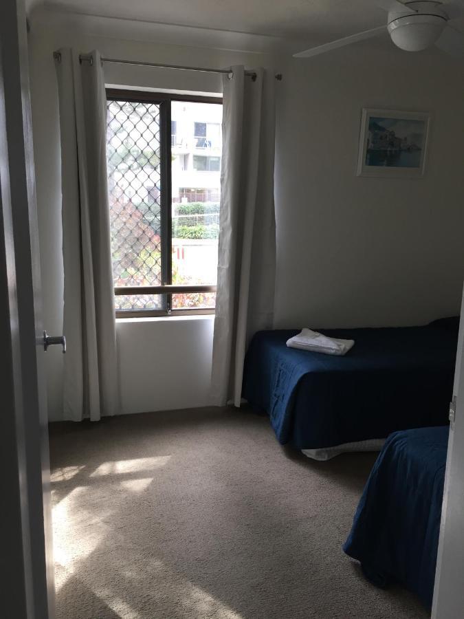 Broadwater Shores Waterfront Apartments Гоулд Коуст Екстериор снимка