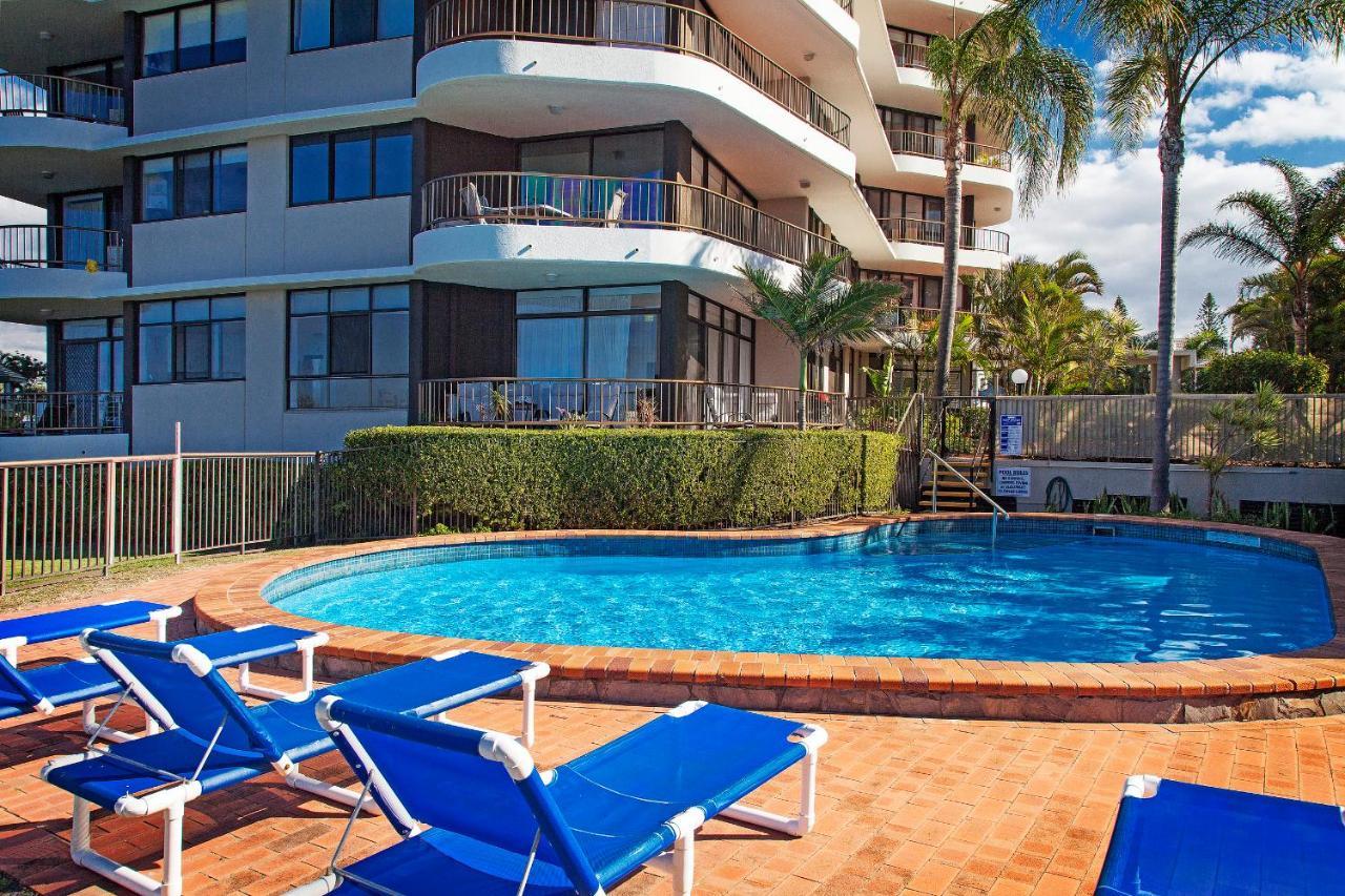 Broadwater Shores Waterfront Apartments Гоулд Коуст Екстериор снимка