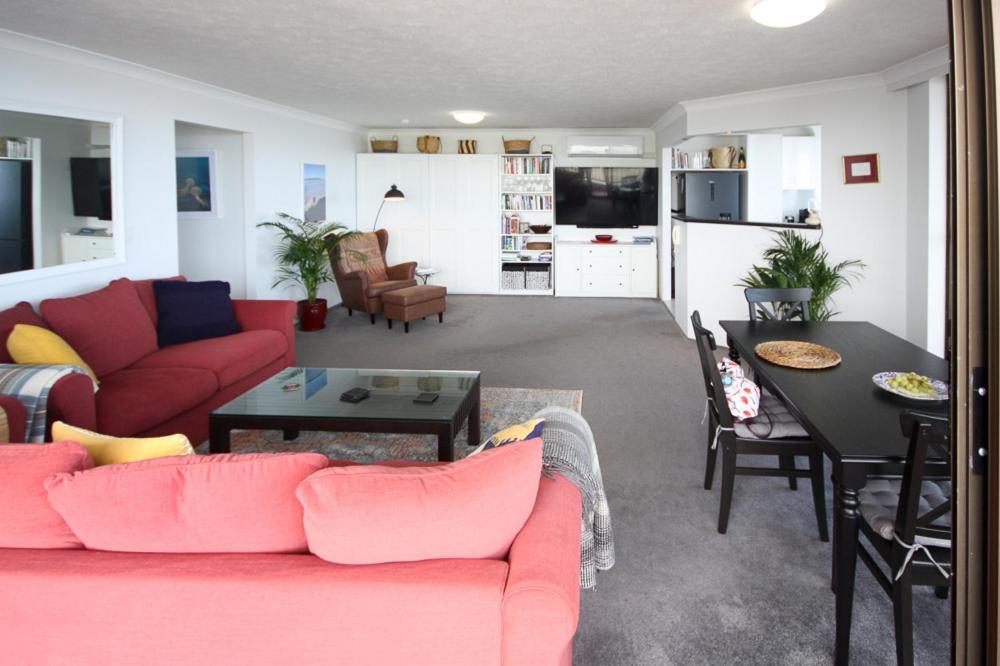 Broadwater Shores Waterfront Apartments Гоулд Коуст Екстериор снимка