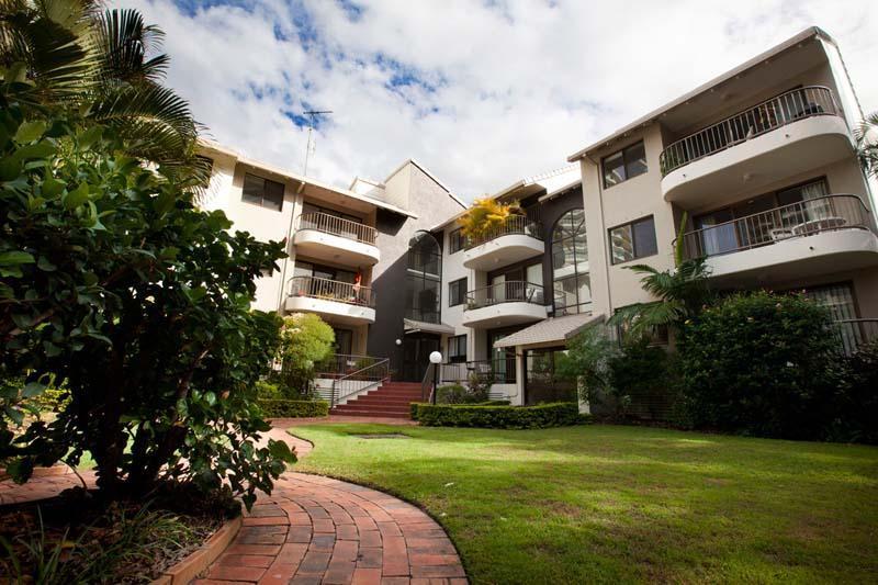 Broadwater Shores Waterfront Apartments Гоулд Коуст Екстериор снимка